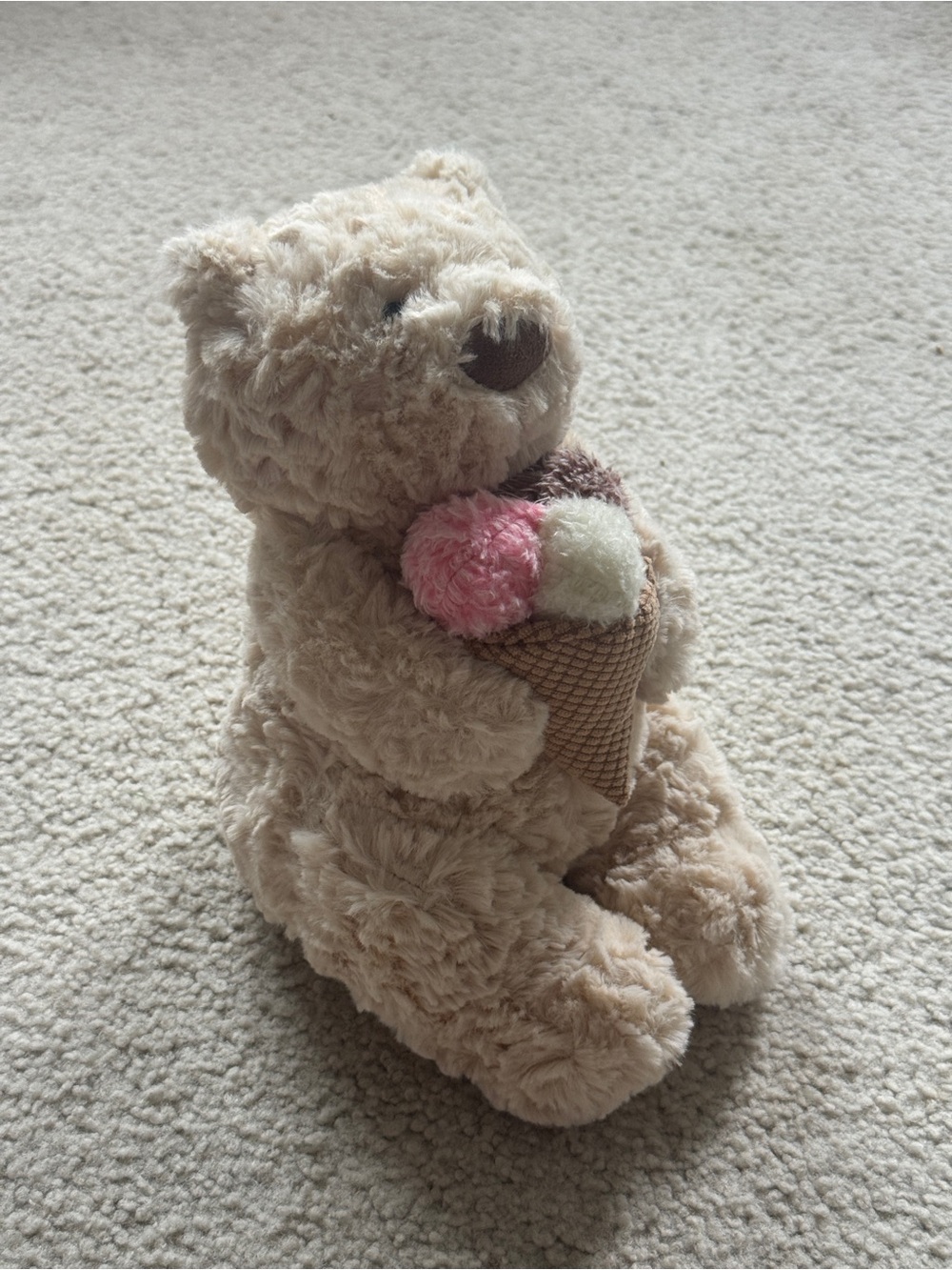 Authentic New JELLYCAT Oatus Bear With Ice Cream NYC FAO Schwarz Exclusive